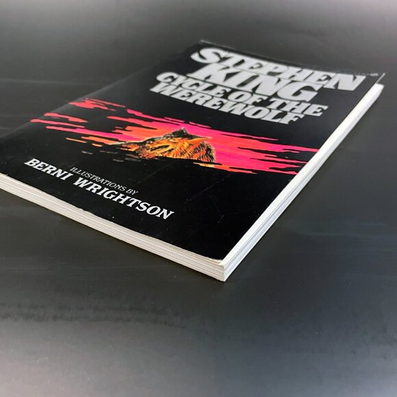 Cycle of The Werewolf (1985 Signet, 1st Print) by Stephen King & Berni Wrightson - Picture 6 of 7